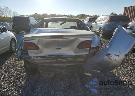 2000 Chevrolet Cavalier из США, поврежденный, VIN 1G1JC1245Y7266501